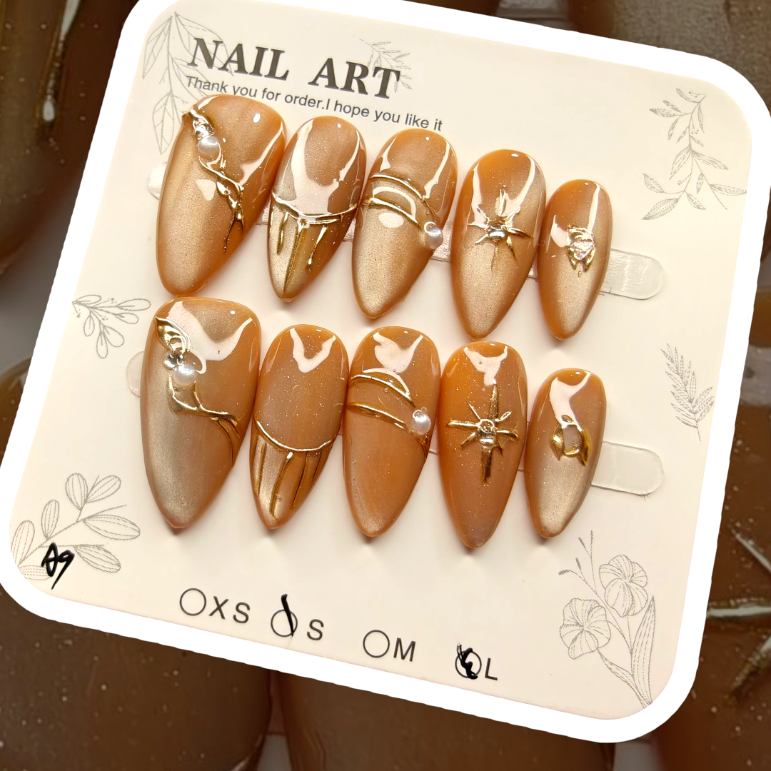 π¨πNEWππ¨ Golden Nails