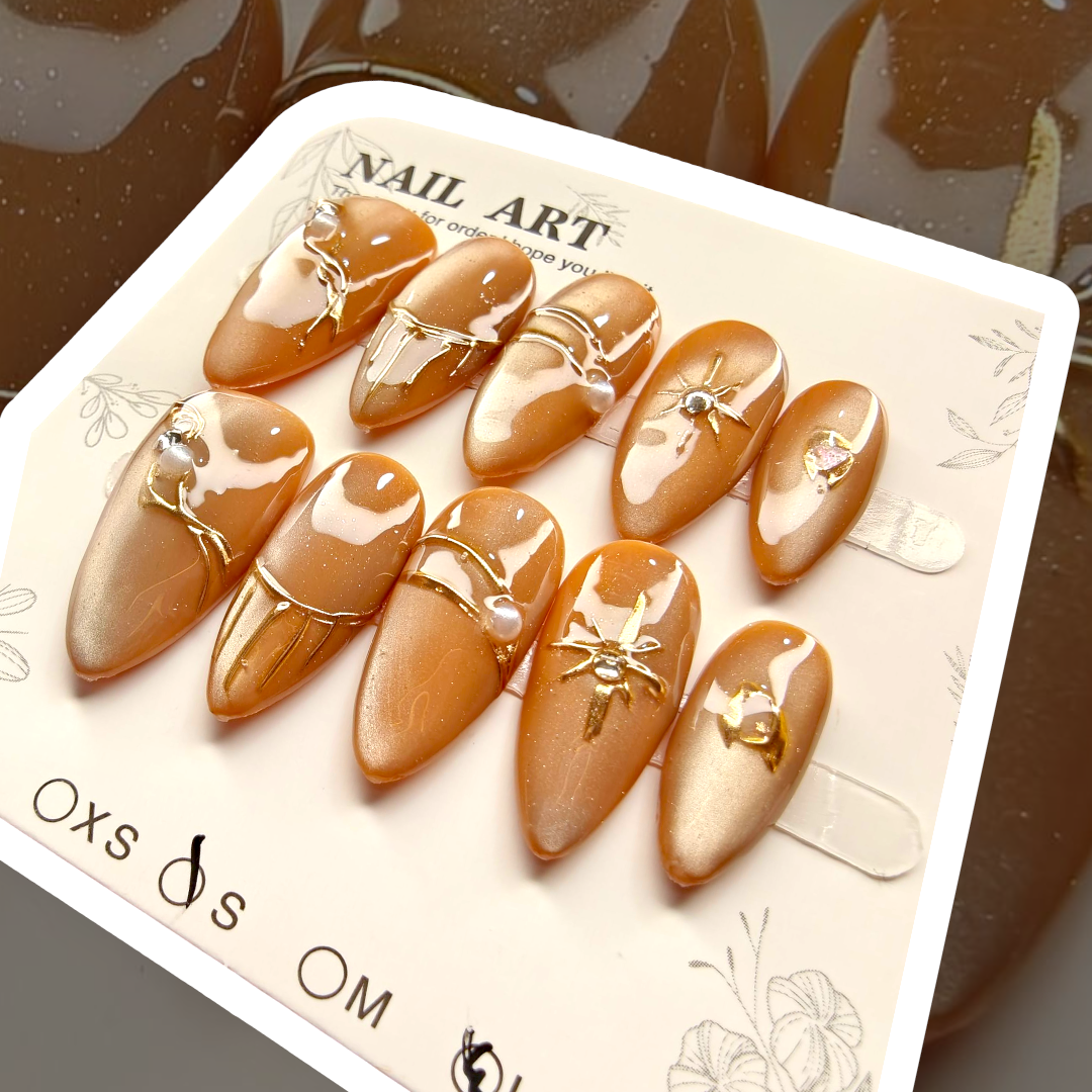 π¨πNEWππ¨ Golden Nails