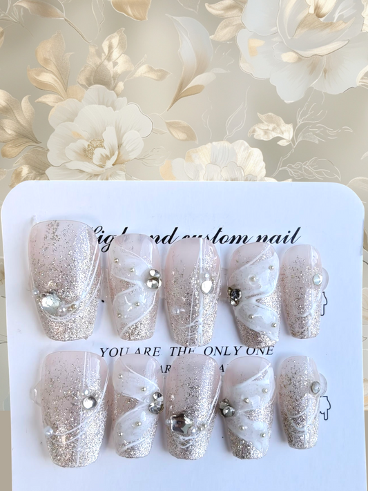 🚨🎉NEW🎉🚨Square Golden Nails