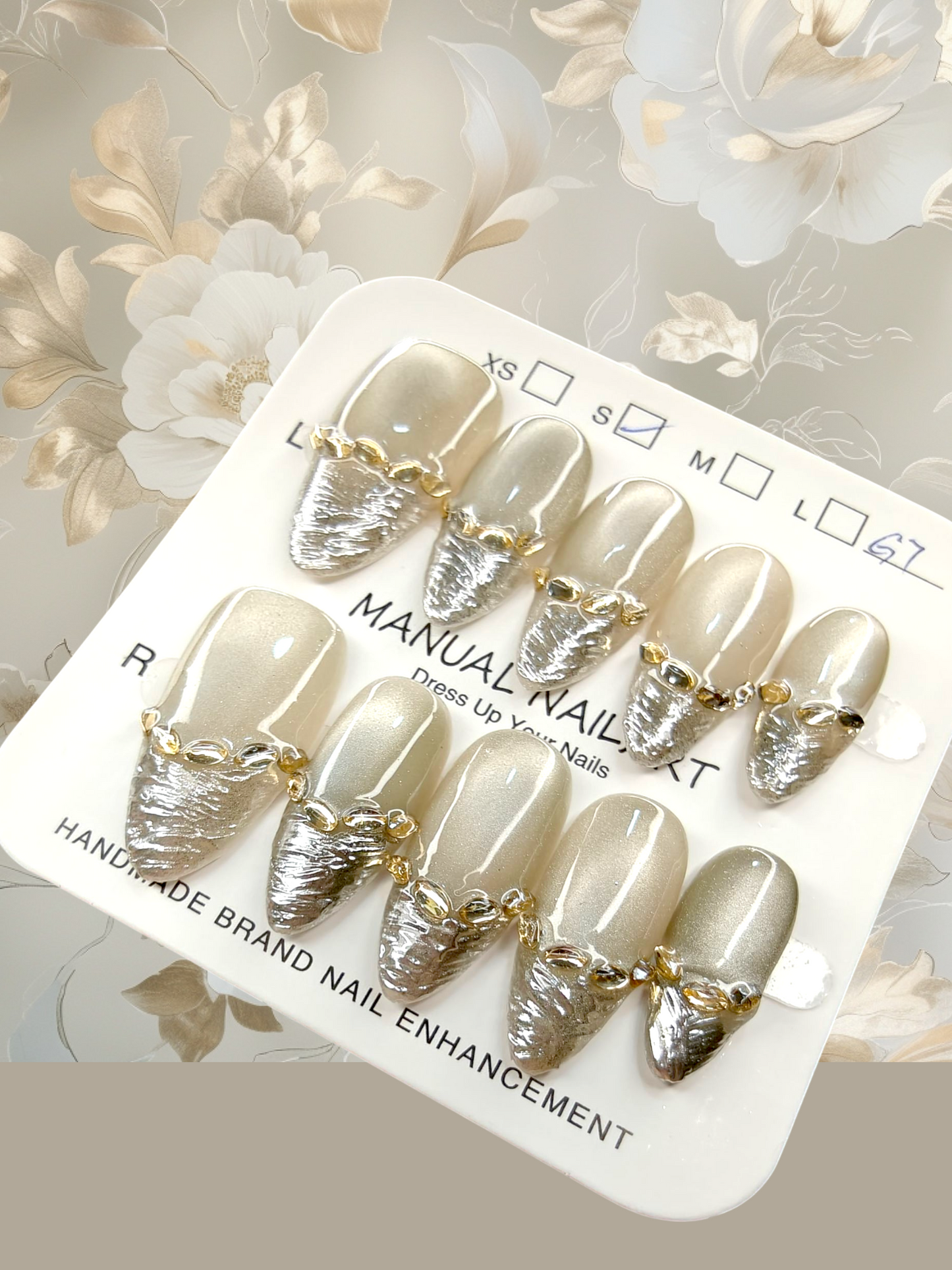 Pointy Nails Size Small