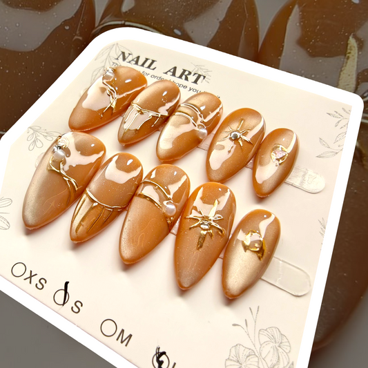 🚨🎉NEW🎉🚨 Golden Nails